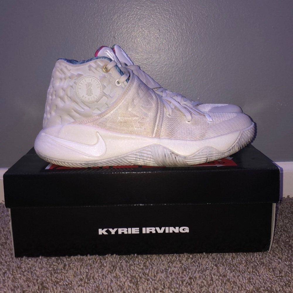 kyrie 2 “what the” sail